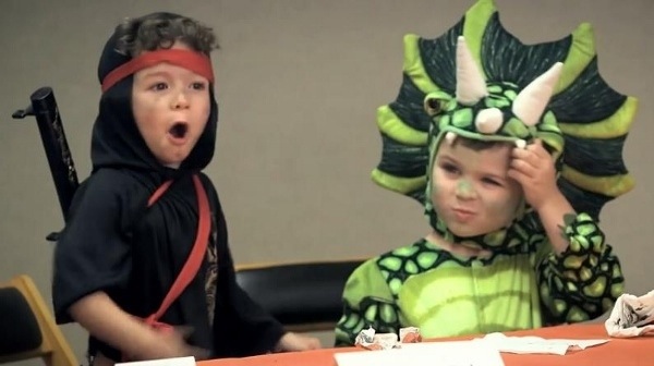 Video: Kids React to Healthy Alternative Halloween&nbsp;Candy