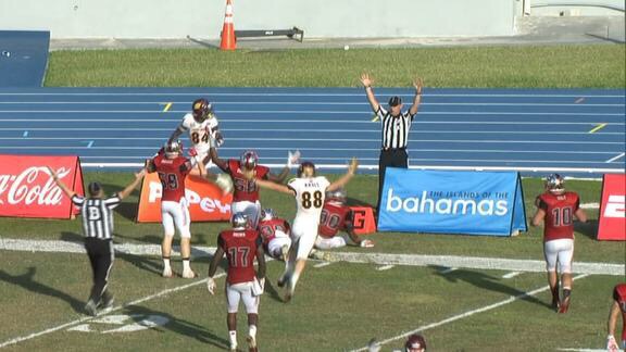 INSANE FINISH to Central Michigan/Western Kentucky Bahamas&nbsp;Bowl